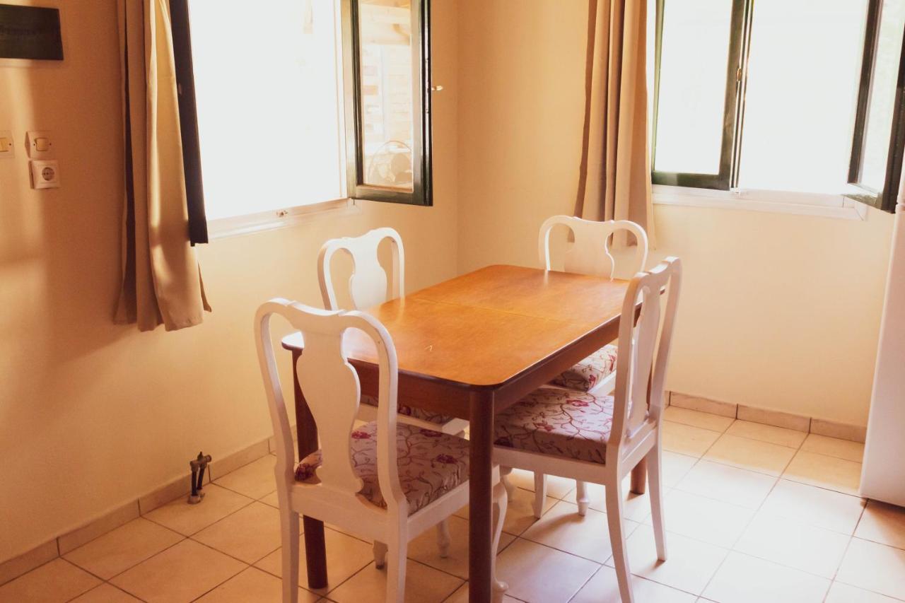 Apagio Apartments Mikros Gialos Zewnętrze zdjęcie