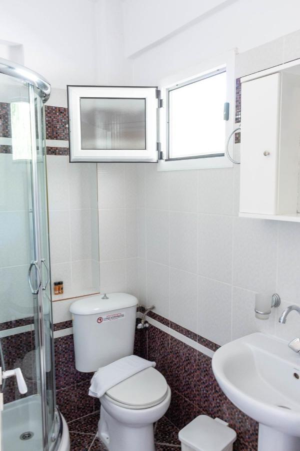 Apagio Apartments Mikros Gialos Zewnętrze zdjęcie